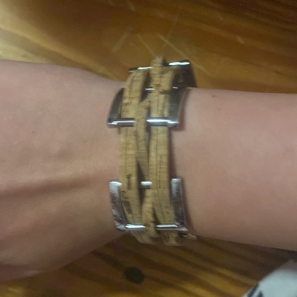 Bracelets - Picture 3 of 3